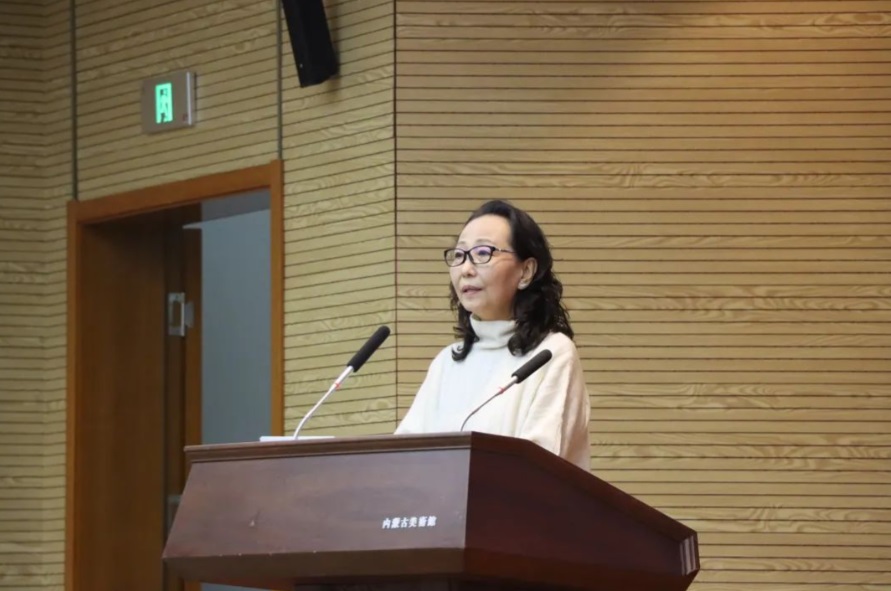 赵林平（葛根珠兰）艺术风采