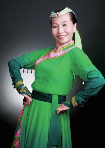 赵林平（葛根珠兰）艺术风采